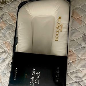 DockATot Deluxe Plus